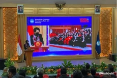 Kemendikbudristek Dorong...