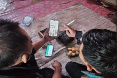 Garut Heboh, Wanita...