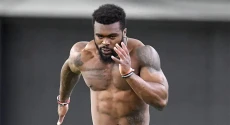 Biodata Elijah Holyfield,...