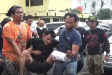 Komplotan Pembobol 26...