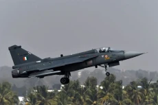 India Tawarkan 18 Jet...