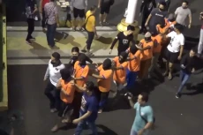 9 Pelaku Teror Bakar...
