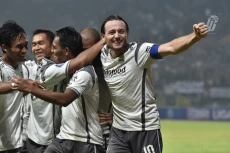 Borneo FC vs Persib...