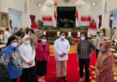 Momen Prabowo Bercengkerama...