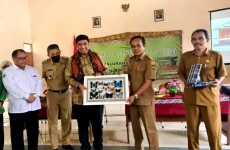53 Kades asal Maros...
