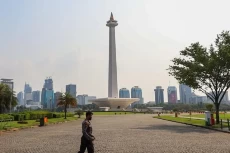 Sejarah dan Perkiraan...