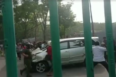Pelaku Tabrak Lari di...