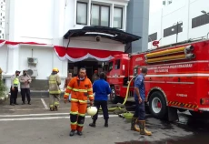 Lantai 3 Gedung DPRD...