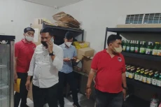 Polres Metro Bekasi...