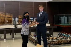 Binus University Pamerkan...