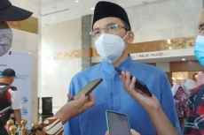 Hadiri Pertemuan Perindo-PKS,...
