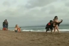 Viral, Pria di Bali...