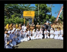Dukung Kurikulum Merdeka,...