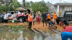 3 Rumah di Pasiran Singkawang...