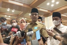 DPRD DKI Gelar Rapat...
