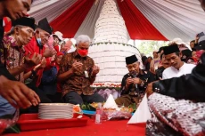 Ganjar Hadiri Tasyakuran...