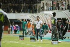 Dewa United vs PSS Sleman:...