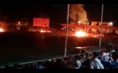 Memalukan! Mati Lampu...