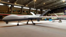 Drone Canggih Milik...