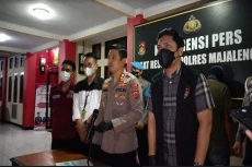 Selewengkan Solar Bersubsidi,...