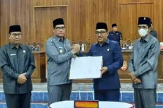 Eksekutif-Legislatif...