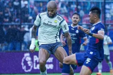 Hasil Arema vs Persib:...