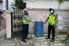 Polisi Cek Lokasi Diduga...