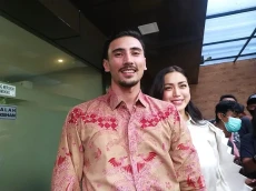 Stres Jadi Korban Penipuan,...