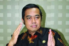 Kontroversi Nikah Beda...