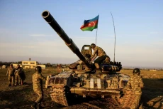 Bentrok dengan Armenia,...