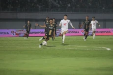 PSM Makassar Belum Terkalahkan,...
