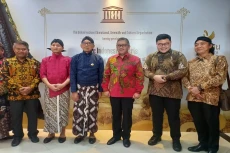 Buka Kongres Senapati...