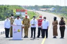 Masyarakat Puas ke Presiden...