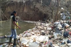 Atasi Sampah di Sungai,...