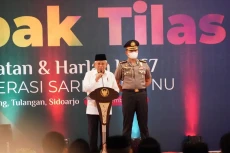 Doakan Karier Khofifah...