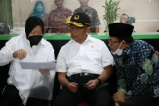 Mensos Risma Sebut Tragedi...