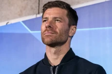 Resmi, Xabi Alonso Pelatih...