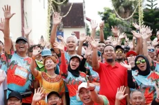 Ganjar dan Istri Ikuti...