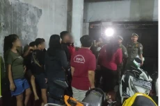 Rumah Sarang PSK di...