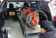 Jasad Pria Muda Ditemukan...