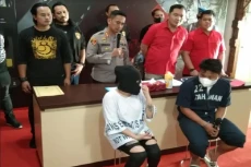 Polisi Tangkap Pelaku...