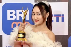 Bawa Pulang Piala AMI...