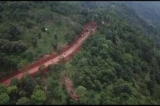 TNI Belah Pegunungan...