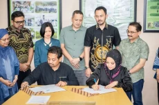 ExtraGEN MoU dengan...