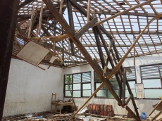 Gedung Sekolah di Karawang...