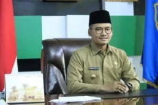 KPK Cegah Bupati Bangkalan...