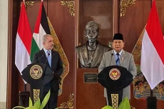 Bertemu Prabowo Subianto,...