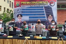 Polres Jakarta Barat...