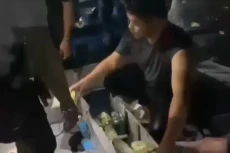 Bawa Sabu 32 Kg dari...