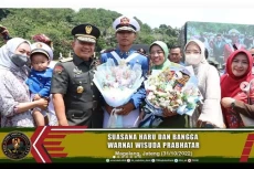 Momen KSAD Dudung Semringah...